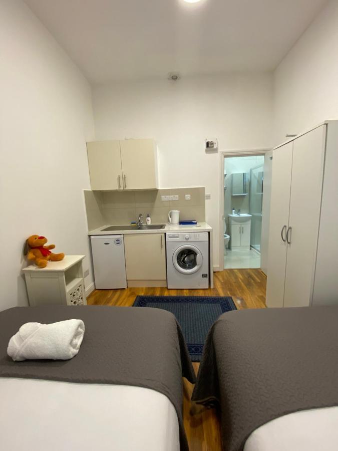 30 Willesden Lane Лондон Экстерьер фото